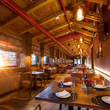 Hotel Putnik 4*