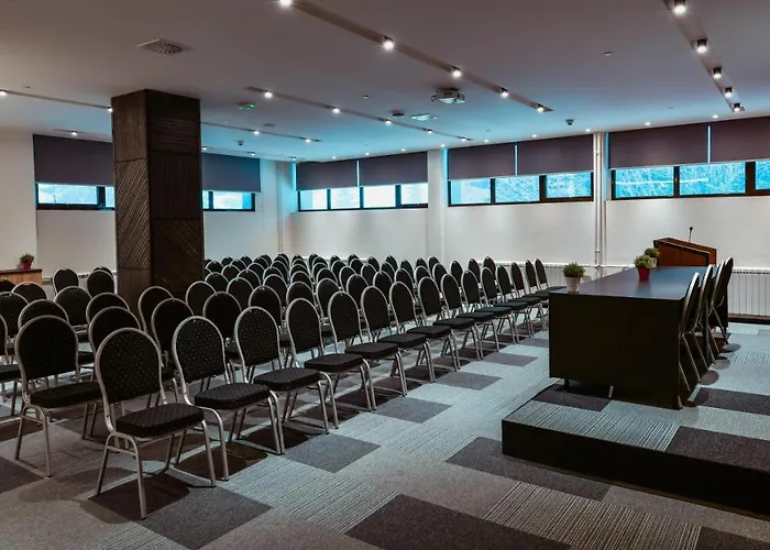 Putnik Отель 4*